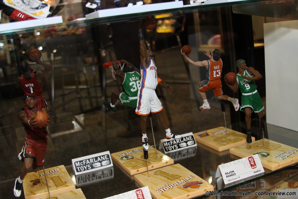 [Toy Fair 2011] McFarlane Toys - Sports IMG_0031