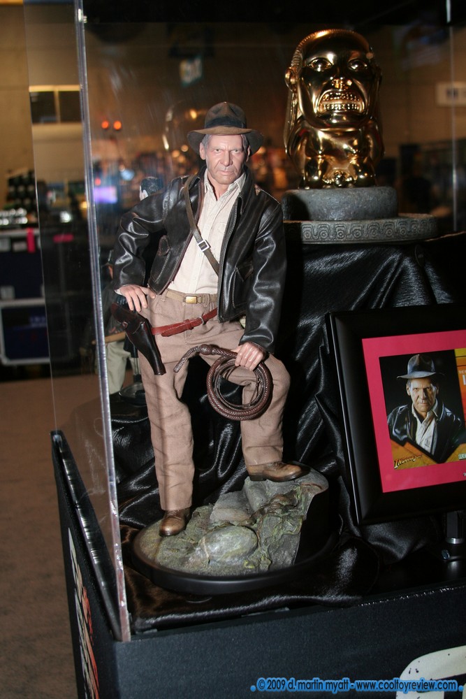 SDCC 2009 [Sideshow] - Indiana Jones 12'' e réplica Fertility Idol IMG_0874