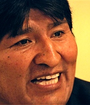 Evo Morales por salida al mar: Que Chile se ponga en el lugar de Bolivia, AYÚDENNOS FOTO_0220110218201450