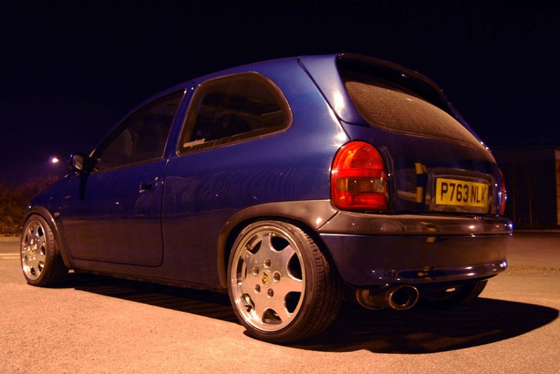 Opel Corsa B with porsche wheels 61