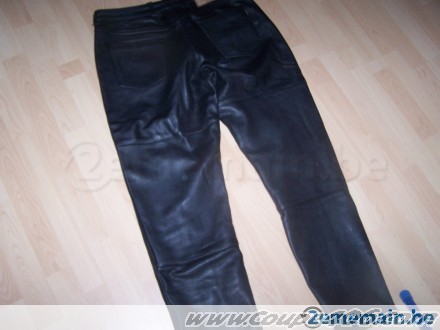 PETITES ANNONCES - vend pantalon cuir 0148