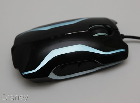 Disney : Un clavier TRON qu'il a grave la classe  Souris-tron