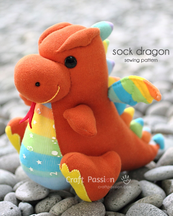 sock dragon Sock-dragon-side