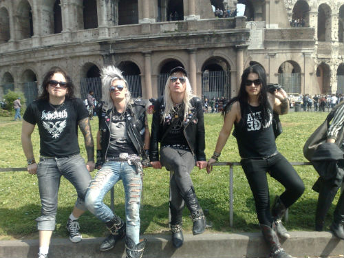 Crashdiet 2010 - Página 9 Diet_in_rome