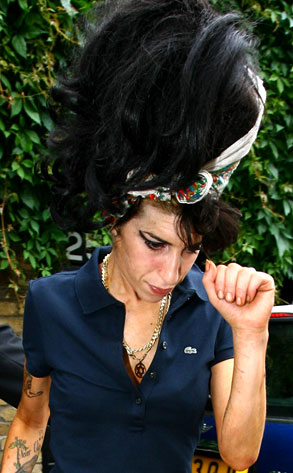 BAD HAIRSTYLES... Amy-winehouse