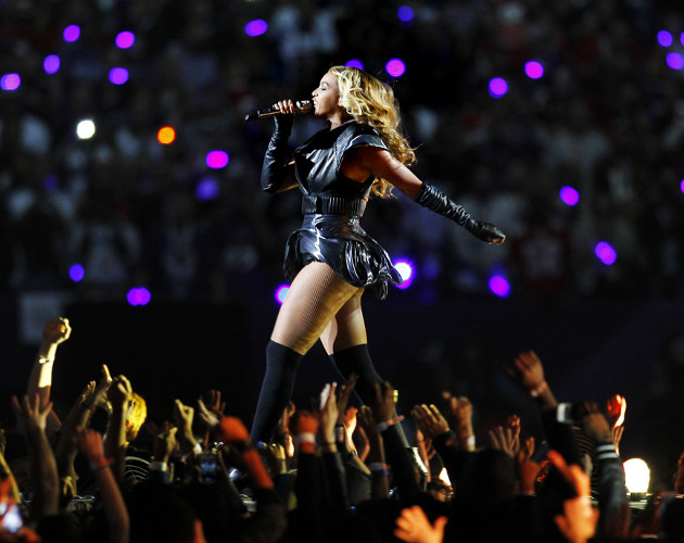 Actuación de Beyoncé y Destiny's Child en la Super Bowl Beyoncesuper1