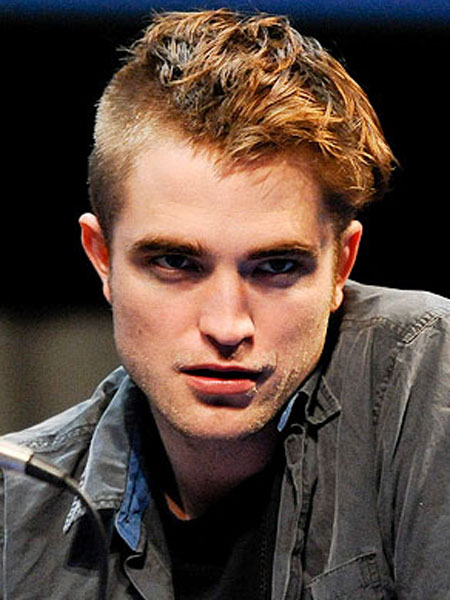 Articulos Sobre Rob - Página 24 Pattinson-1