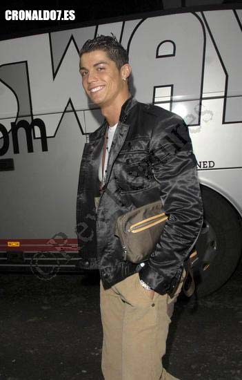 cristiano ronaldo Cristiano_calle545l