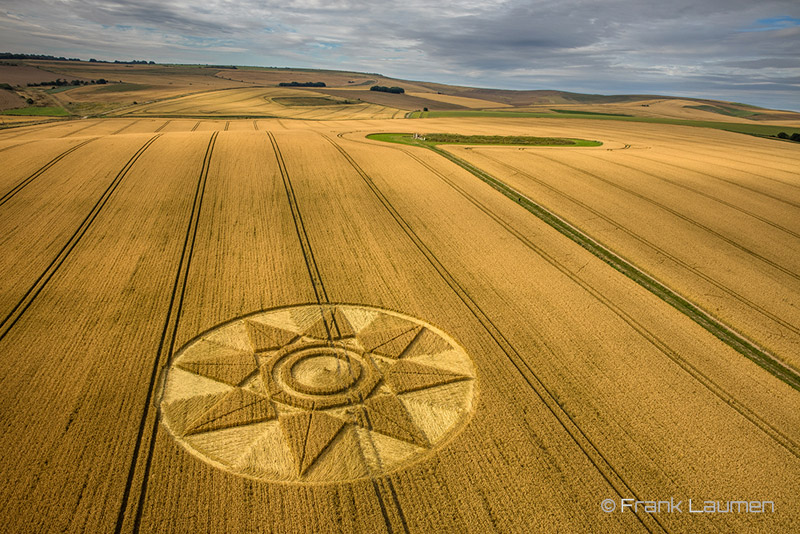 Crop Circles 2016 ~ 3 New in the UK 20160728westkennett-01