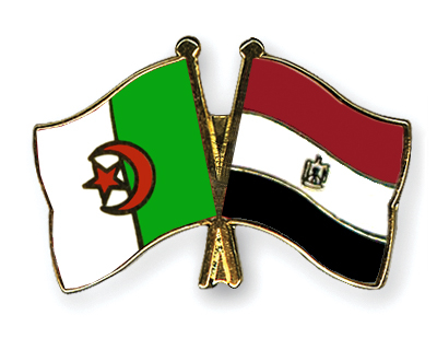 هنا فقط (تضــامنا مع غزة واســـطول الحرية) رحم الله الشهداء Flag-Pins-Algeria-Egypt