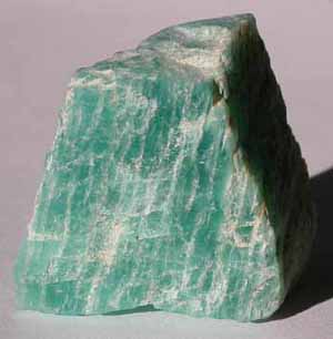 موسوعة الأحجار الكريمة Amazonite
