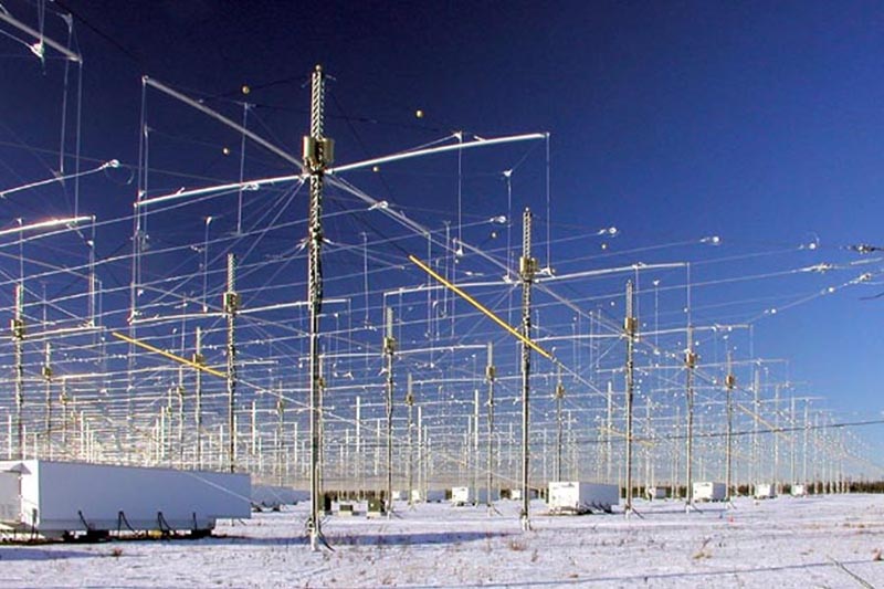 HAARP arma që shkakton ndryshime klimatike Haarp.array1