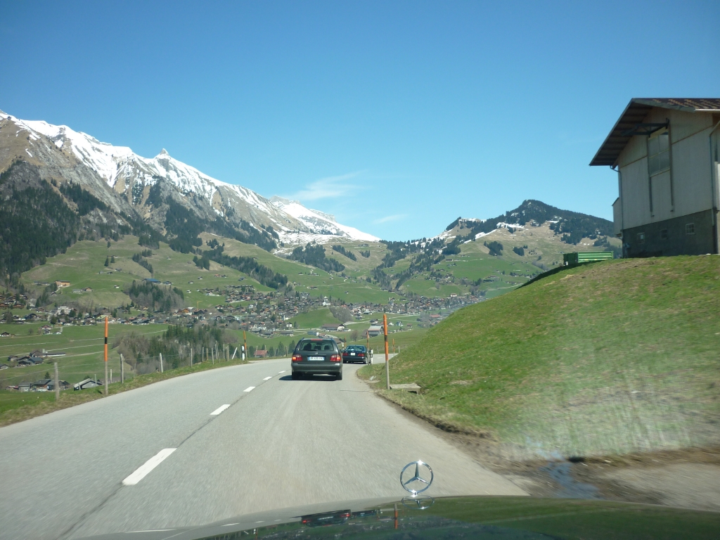 Rassemblement dans la Chablais Suisse - Page 16 P1050800