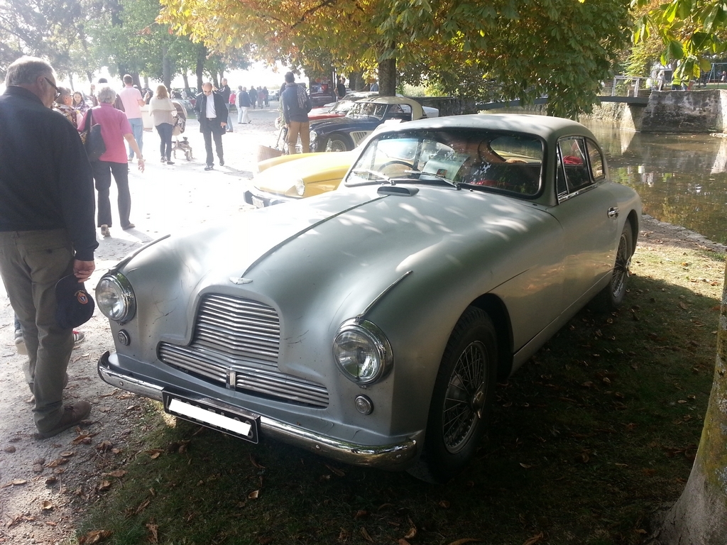 23ème Swiss Classic British Car Meeting - Le samedi 4 octobre 2014 20141004_121728