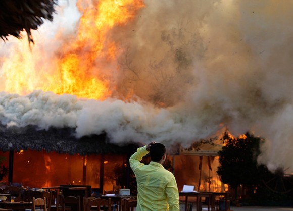 FUEGO EN EL RESTAURANTE "EL PALENQUE" DE PABEXPO EN LA HABANA El-palenque2-580x418