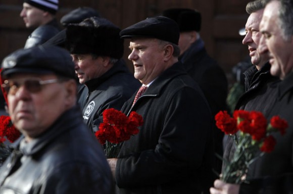 Desfilan en la Plaza Roja de Moscú para conmemorar 70 aniversario de Gran Guerra Patria Inicio-gran-guerra-patria9-580x384