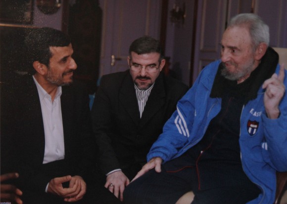 Fidel con Ahmadinejad Fidel-castro-iran7-580x413