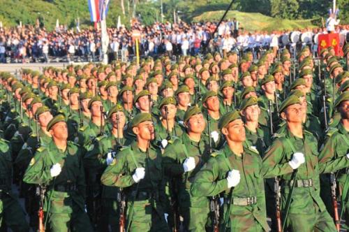 Fuerzas Armadas de Cuba - Página 5 Foto18.foreportaje