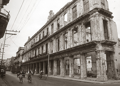 El derecho de cada familia cubana a disfrutar de una vivienda digna. - Página 5 Foto1