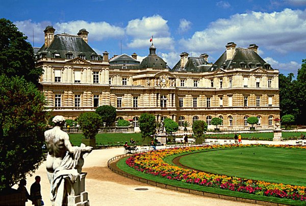 PARIS, par Delph Palais-du-luxembourg