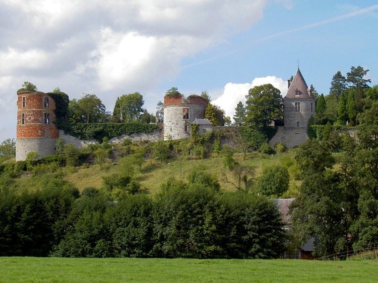 Au fil de l'eau Chateau-de-hierges