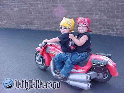 صور نادرة و مضحكة Bikergang