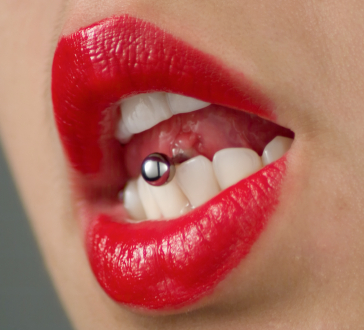 Piercing Tongue_piercing