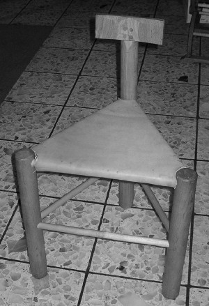 Making a Period Chair Chair_w_leather_seat