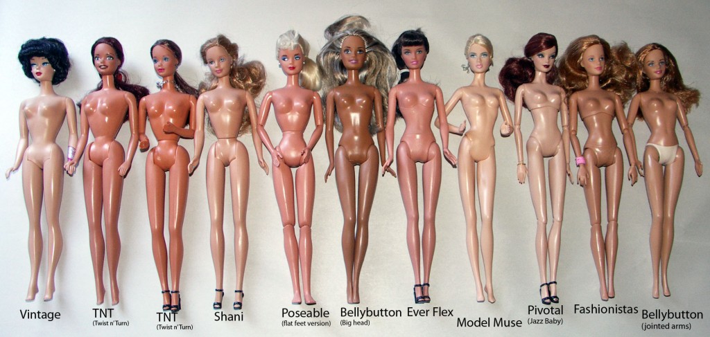 Le voyage d'une barbie: inscriptions terminées - Page 6 Barbie_Body_-Living-in-the-Metaverse_David_Paul_Kirkpatrick-1024x487