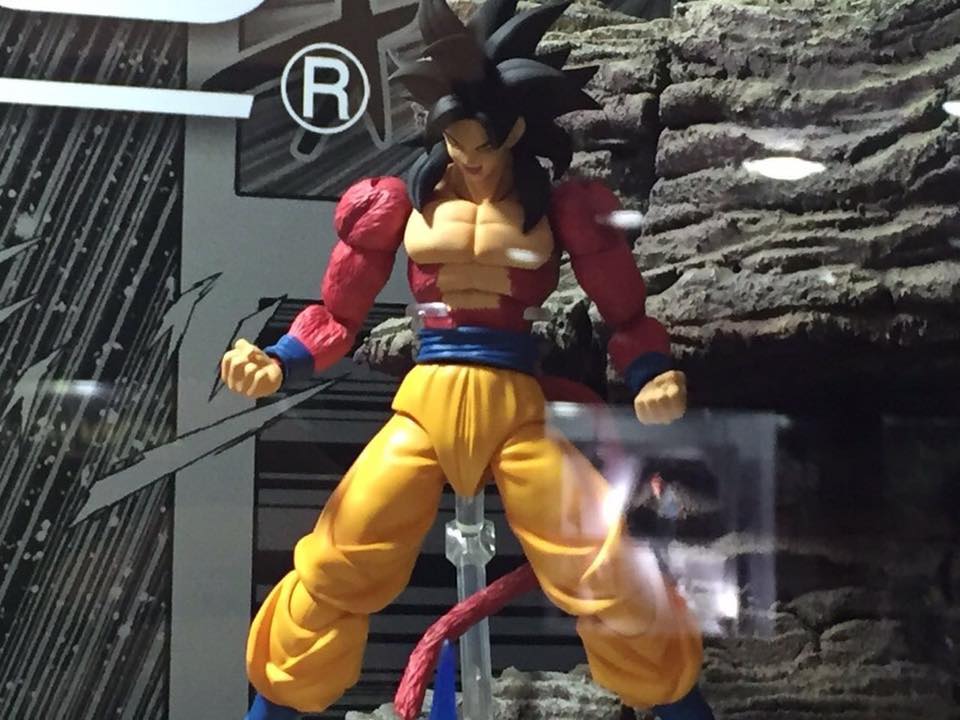 [Bandai] S.H. Figuarts - Dragon Ball GT - Goku SSJ 4 1601596_989857757729196_1862556258515682697_n