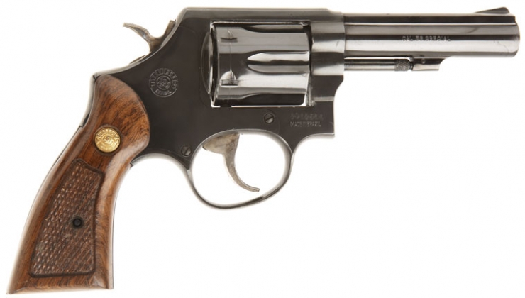 Armas de Alta Qualidade no leilão : Taurus_38