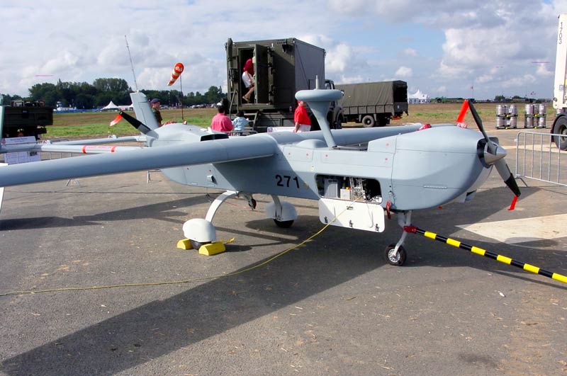 عين على اسرائيل " شركة  IAI-MALAT " رائدة صناعة طائرات بدون طيار فى العالم !! Hunter-UAV