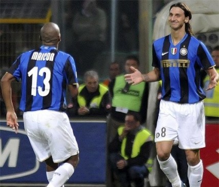 أبراهموفيتش ومايكون لن يغادرا الأنتر Ibra20maicon_port_destacada_peq_original