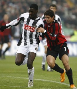 مدريد يريد زاباتا بديلا لكنافارو Imago03430053m%20zapata%20udinese%20pato%20milan_ampliada