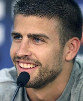 انا مقتنع ان سيسك سيعود الى برشلونه Pique2_80_ampliada