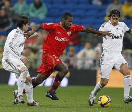 juego de poner fotos de muxos jugadores - Página 10 Realmadrid-sevilla_92_port_destacada_peq