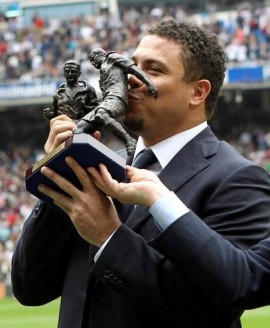 El Bernabéu se rinde a Ronaldo 20110402_634373649534472587w_66_ampliada