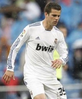 ناتشو:" اريد ان العب مباريات أكثر مع الفريق الاول. Nacho%20fernandez_91_ampliada