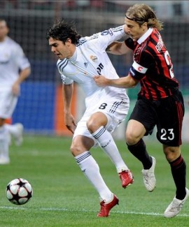 OFICIAL: Kaká se pierde el partido ante el Lyon Kaka%20contra%20Milan_22_ampliada