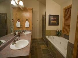 Delaine Residence [Private, unless invited] Small_master_bathroom_with_jacuzzi_tub-271x201