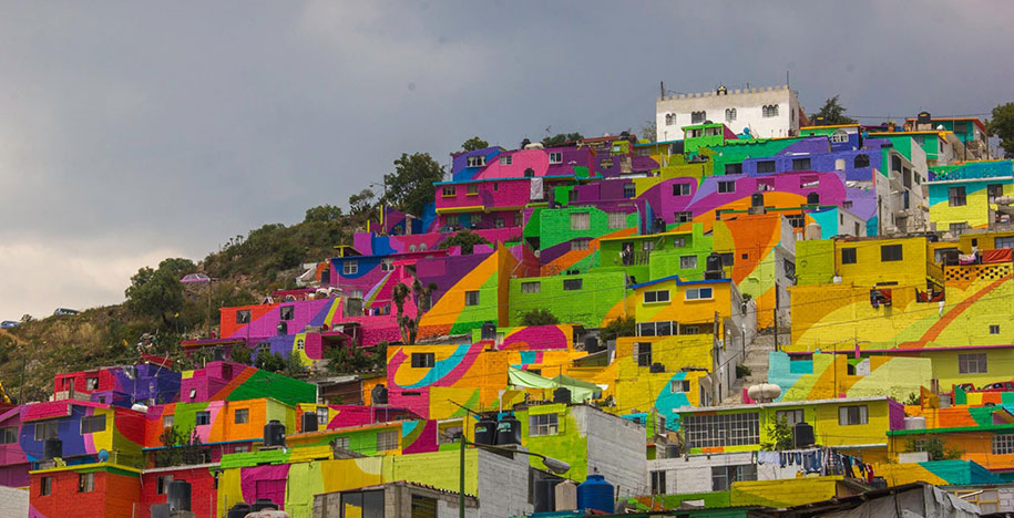 حكومة المكسيك دعوة الفنانين شارع لطلاء 200 منازل لتوحيد المجتمع Giant-street-art-palmitas-macro-mural-germen-crew-mexico-3