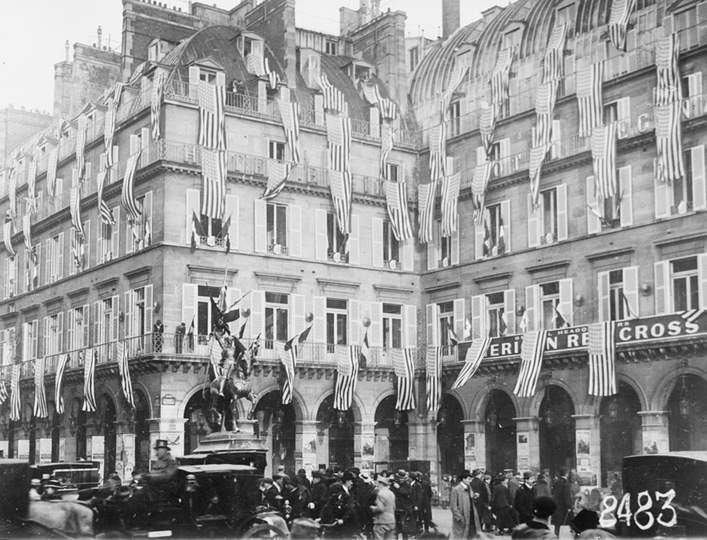 Paris avant et après : 32 photographies qui montrent comment la capitale a évolué à travers les époques ! Par Jérémy B.                     60468471-938a-4517-bb47-e472ccbf973b