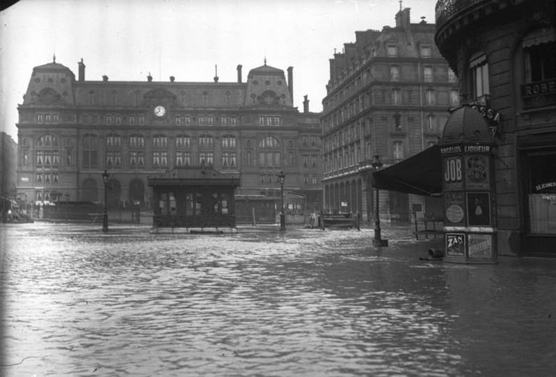 Paris avant et après : 32 photographies qui montrent comment la capitale a évolué à travers les époques ! Par Jérémy B.                     Bb3cda69-9e56-405b-9c41-959457d97f44