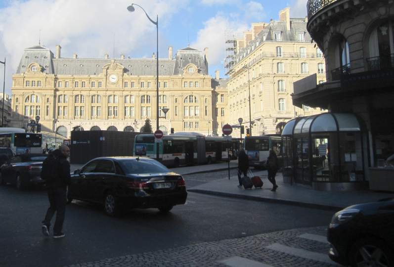 Paris avant et après : 32 photographies qui montrent comment la capitale a évolué à travers les époques ! Par Jérémy B.                     C5f8124c-6e38-4b74-be5f-cacdc43f3e68