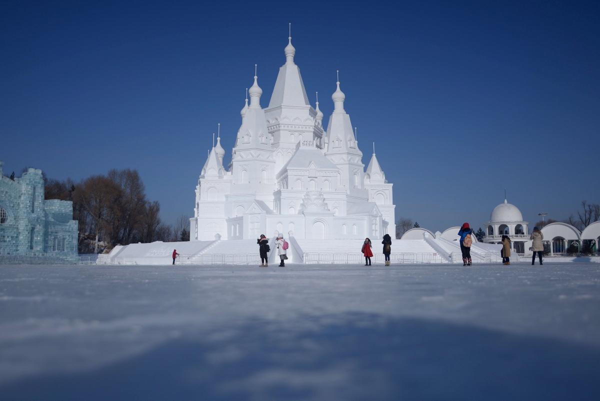 Chine : l'impressionnant « Harbin International Ice and Snow Sculpture Festival » vous accueille pour un voyage enchanté ! Par Clément Nydailynews