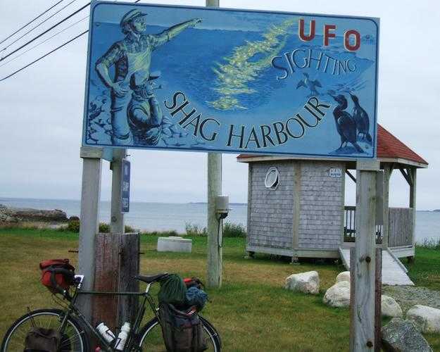 L’affaire de Shag Harbour (photos et vidéos/documentaires) Ufo2