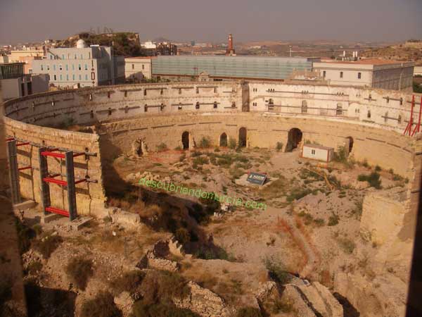 Anfiteatro Romano II - Página 2 Anfiteatro-romano-Cartagena