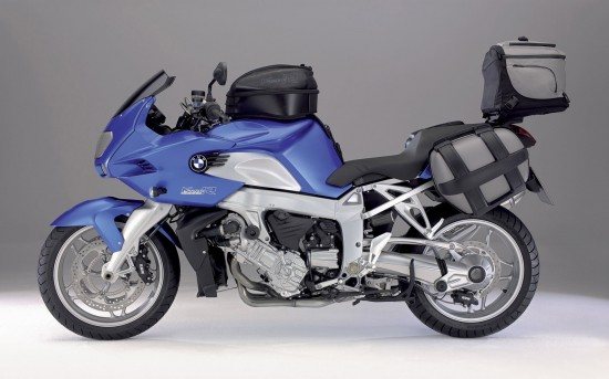 احدث الدراجات النارية K1200r_with_luggage-1920x1200-550x343