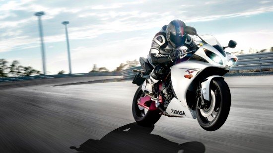 அழகிய மேட்டார் வண்டி - Page 3 Yamaha_r1_2009-1920x1080-550x309