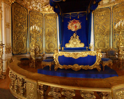 Sypialnia Linderhof-castle-bedroom